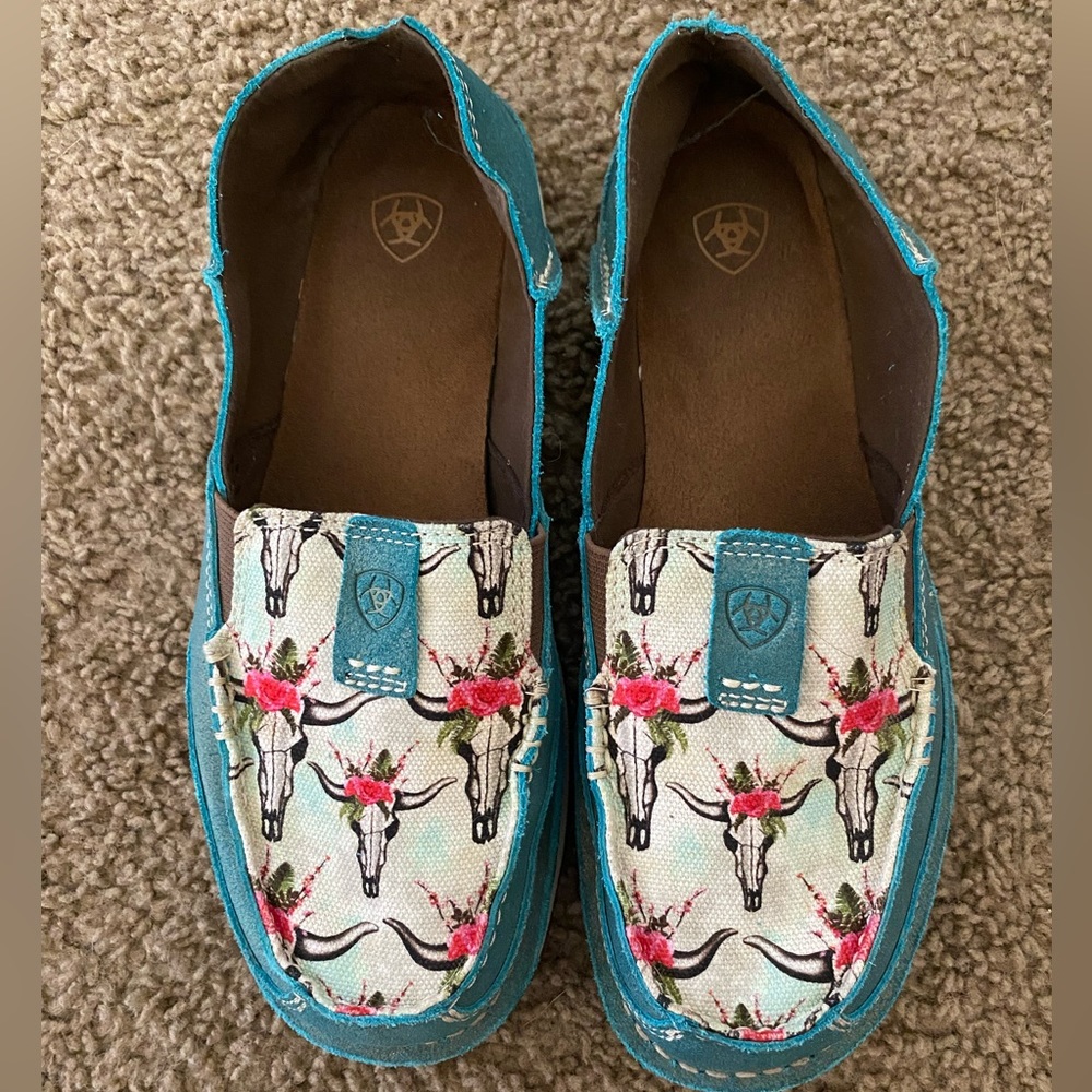 Ariat slip on shoes